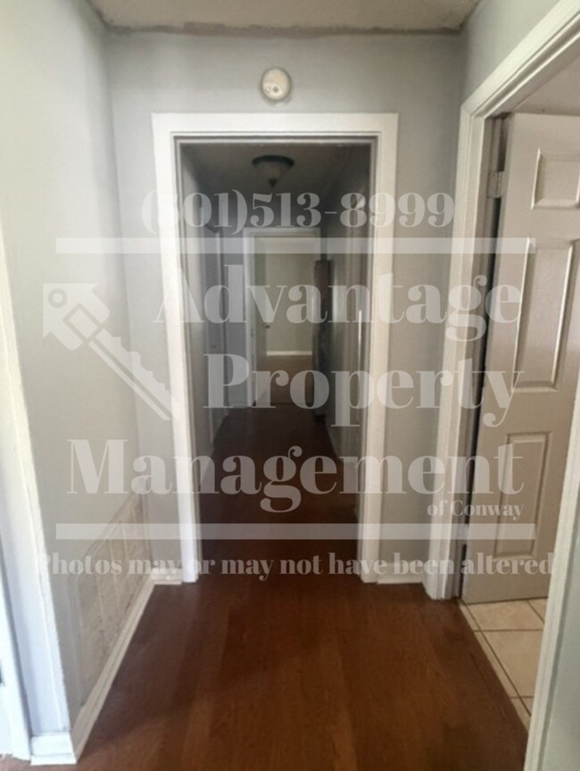 Building Photo - 2824 Raymar Rd