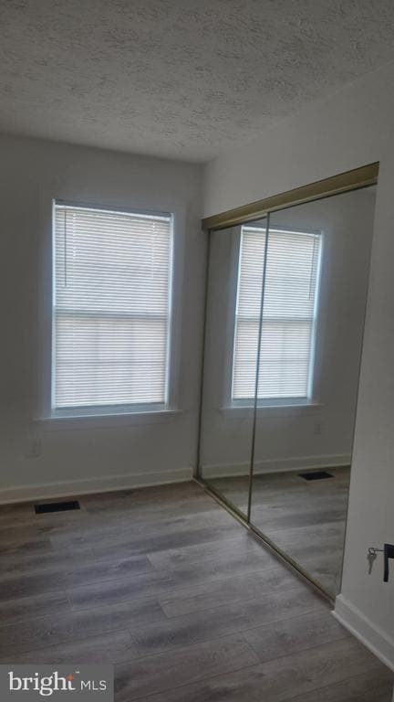 Building Photo - 4210 Drake Ct