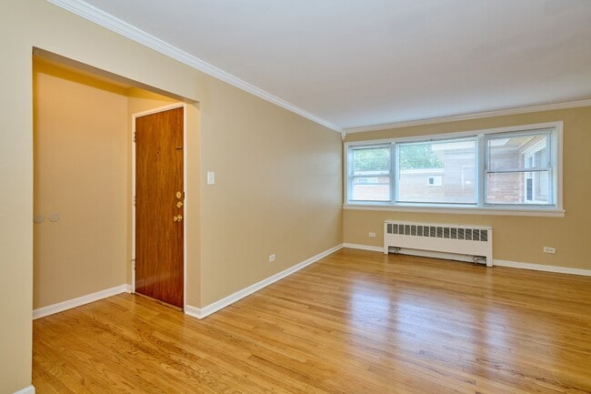Building Photo - 2609 W Fitch Ave