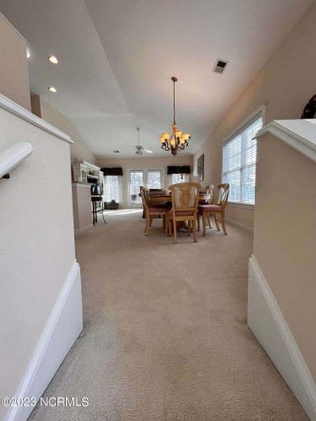 Building Photo - Beautiful Sea Trail Plantation townhome