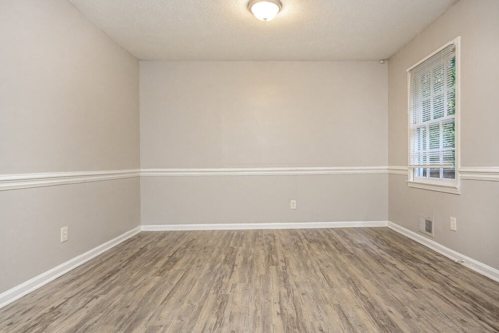 Building Photo - 1589 Cherry Hill Ln SW