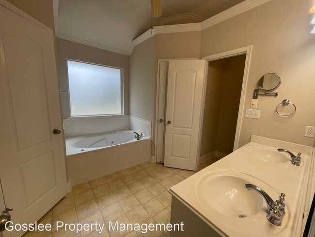 Building Photo - 3 br, 2 bath House - 1034 Azalea Garden Drive