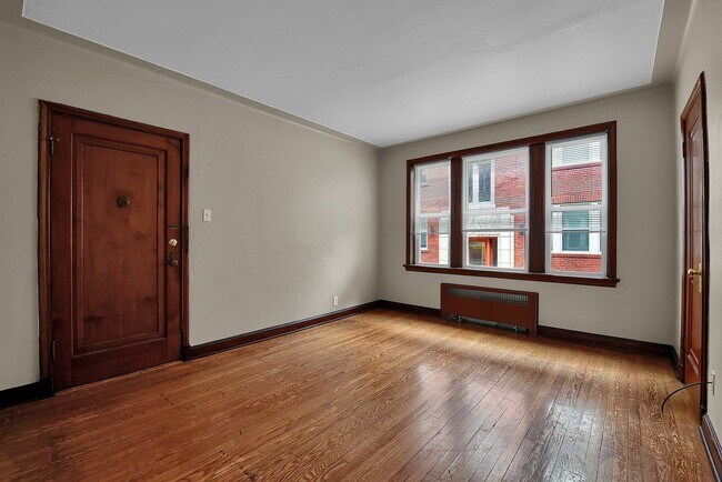 Building Photo - South City Oasis