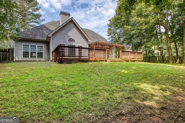 Building Photo - 255 Squire Ln