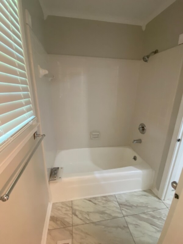 Building Photo - 5912 Wintergreen Dr