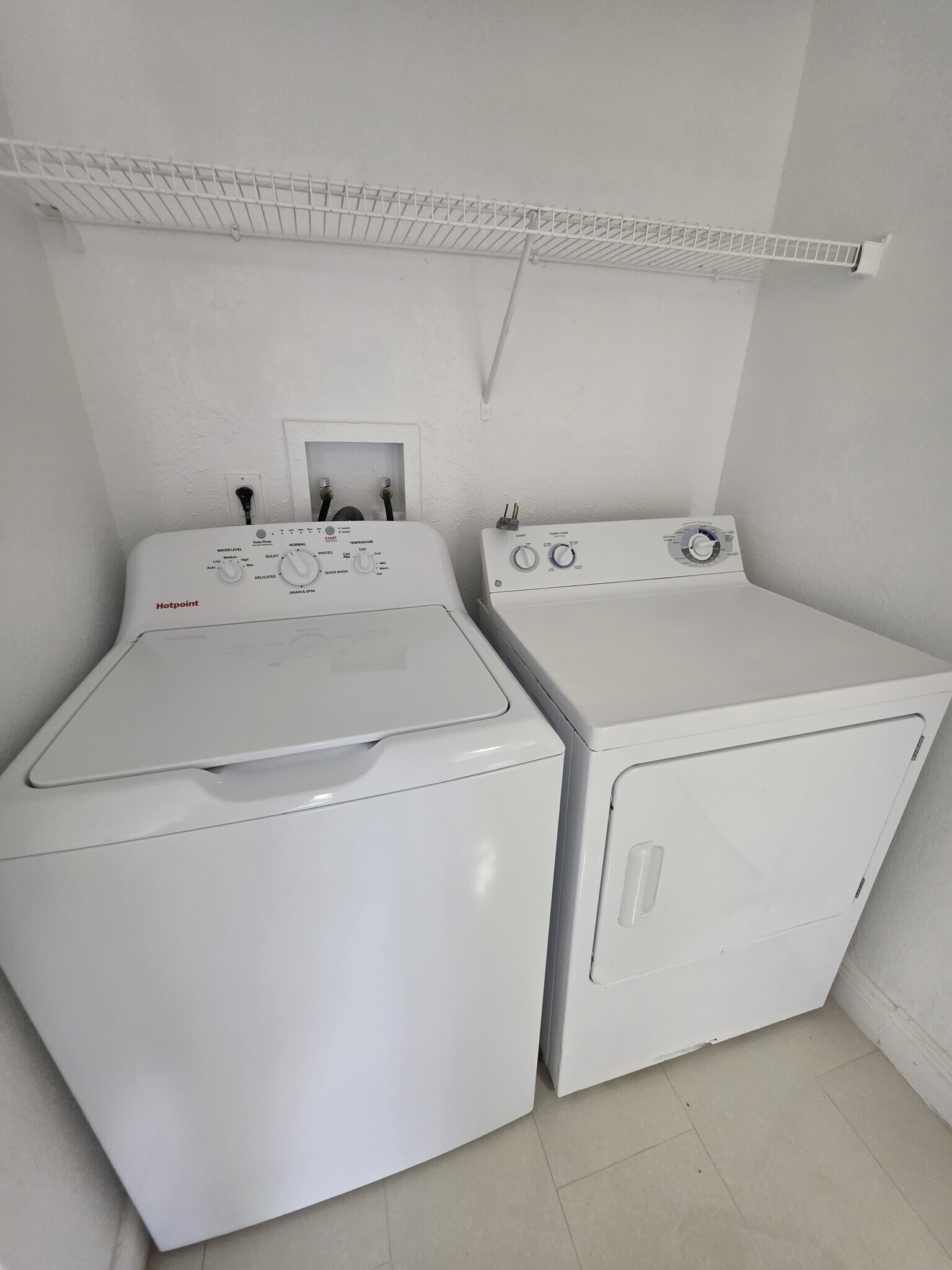 Building Photo - 4793 S Texas Ave