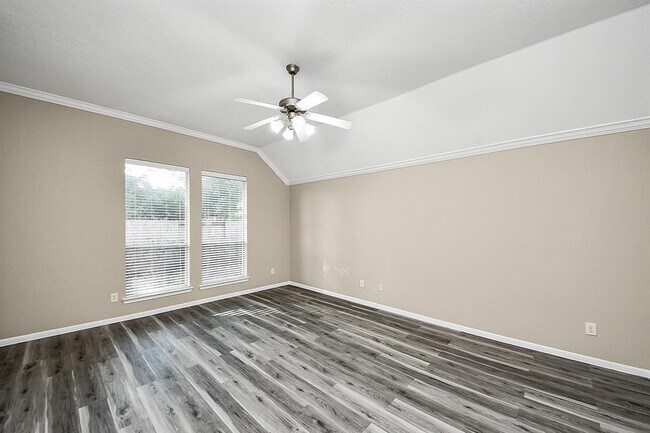 Building Photo - 22035 Emerald Run Ln