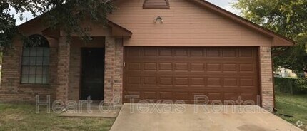 Building Photo - 275 Paintbrush-
