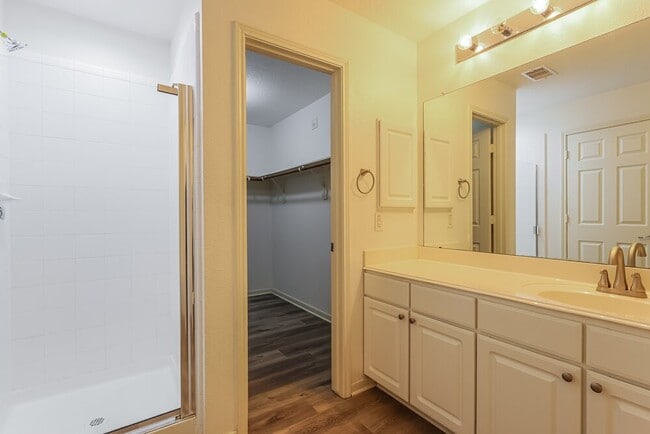 Building Photo - 16924 Tableland Trail