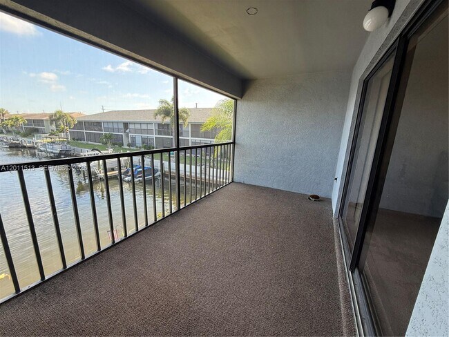 Building Photo - 123 SW 47th Terrace