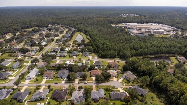 Building Photo - 109 Bilbao Dr