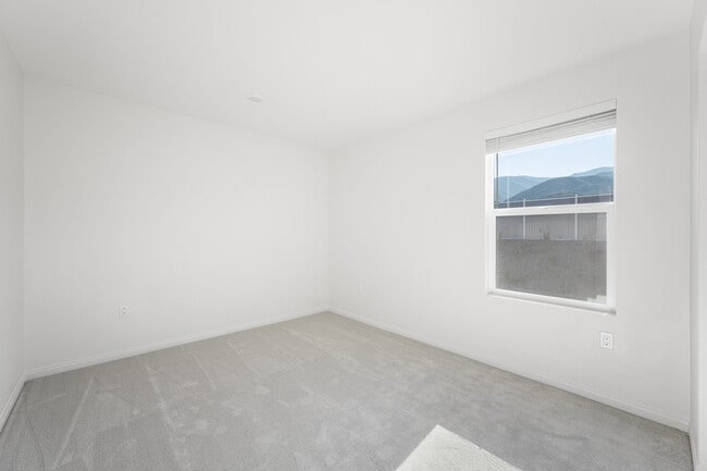 Building Photo - 27342 Denali Ct