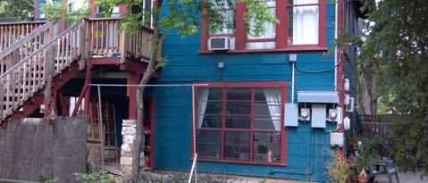 Building Photo - 3404 1/2 Grooms St-