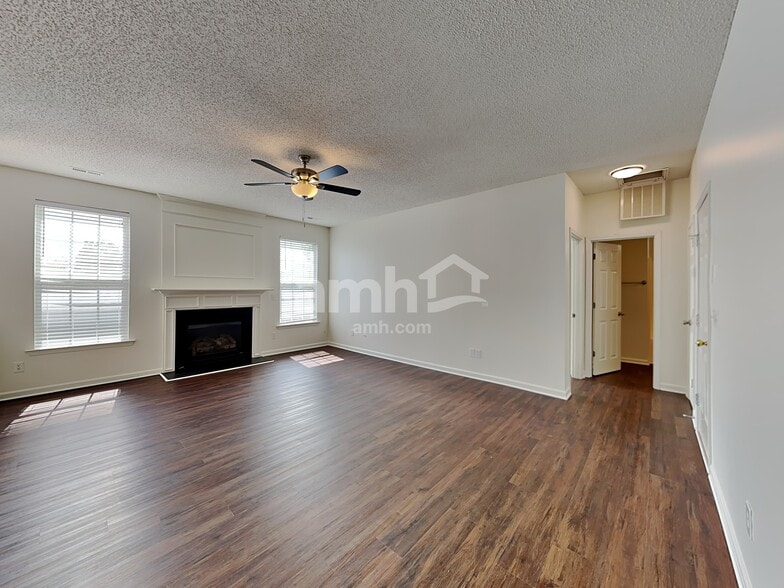 Building Photo - 40 Ginger Gold Dr