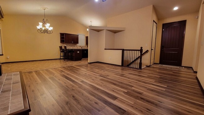 Building Photo - 6614 N Upchurch