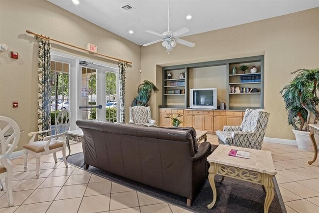 Building Photo - 4013 Venetian Bay Dr