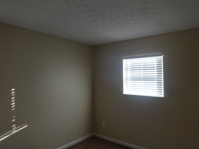 Building Photo - 987 Drayson Dr