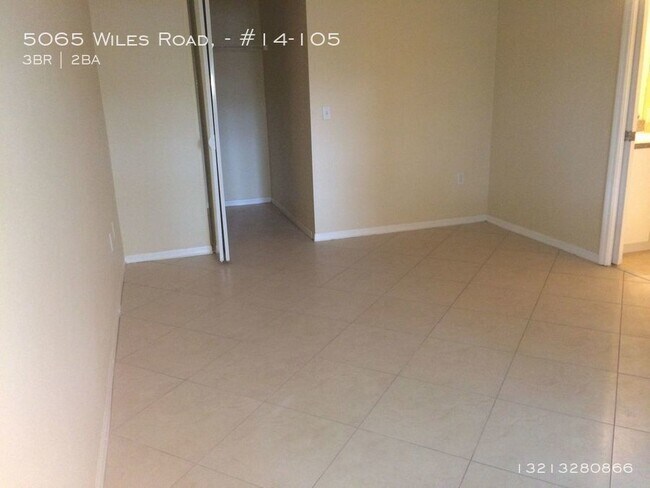 Building Photo - Large 3/2 condo at Evergreen Lakes