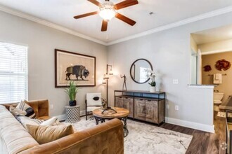 Building Photo - 1 bedroom in Austin TX 78726