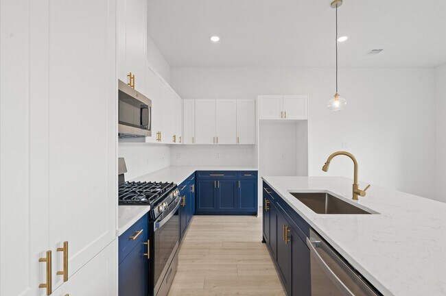 Building Photo - 10092 Serrano Pk Dr