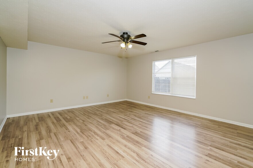 Building Photo - 881 Briarstone Dr