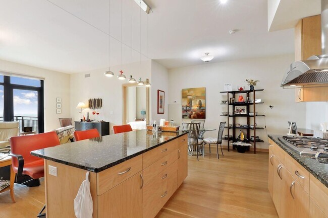 Building Photo - 1120 S 2nd St