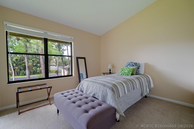 Building Photo - 13095 Belhaven Ct