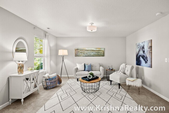 Building Photo - Beautiful 4 BD* 2.5 BA* Single Family Home...