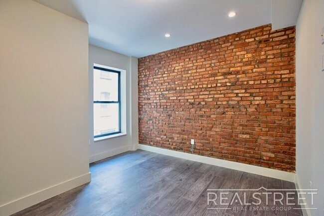 Floorplan - 1578 Union Street