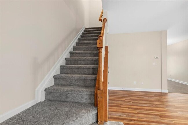 Building Photo - ***Coming Soon!!!***NE Raleigh Townhome For Rent