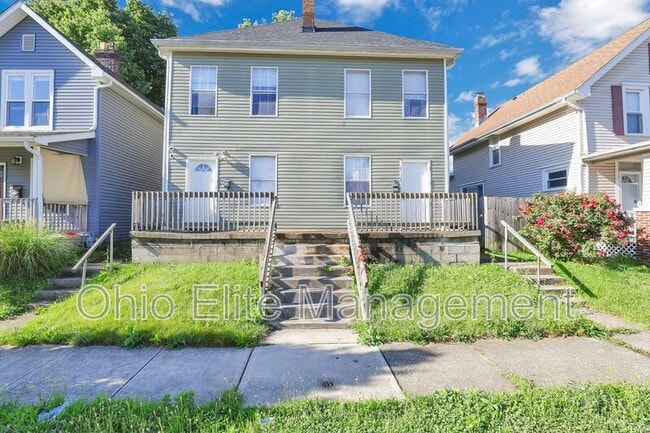 Building Photo - 347 1/2 E Welch Ave