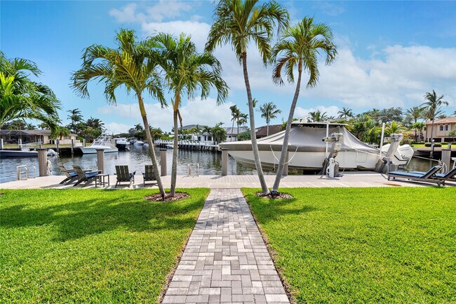 Building Photo - 1410 SE 12th St