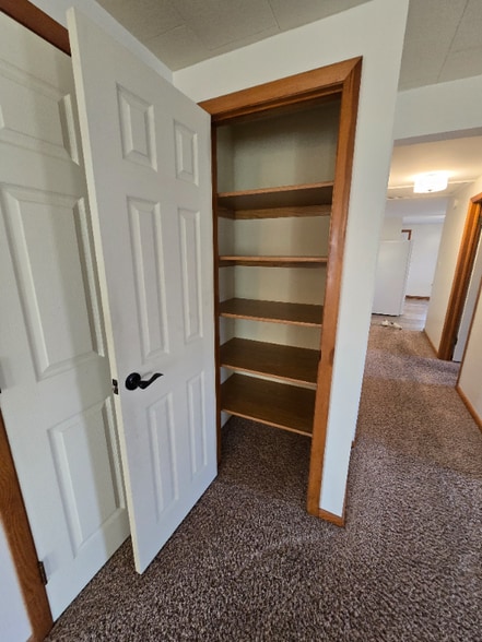 Building Photo - 800 W Walworth St