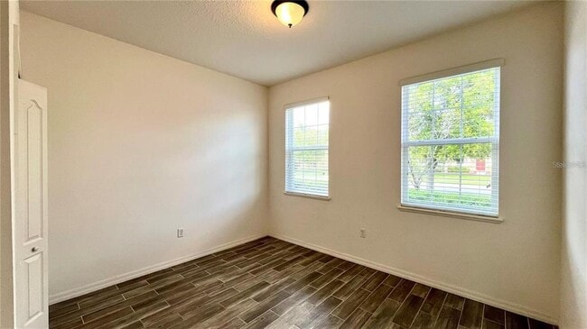 Building Photo - 3721 Maidencain St