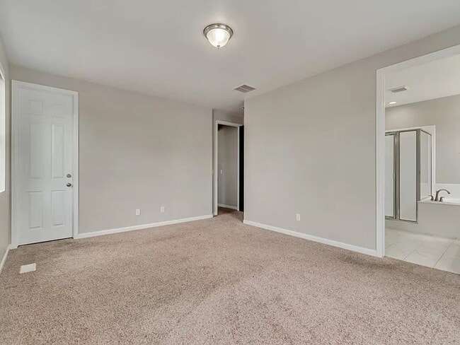Building Photo - 3 Bedroom 2.5 Bathroom Home in Lehi!