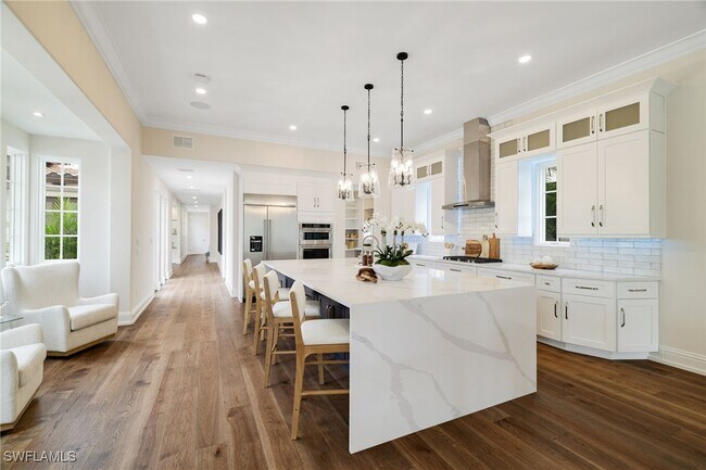 Building Photo - 18141 Via Portofino Way