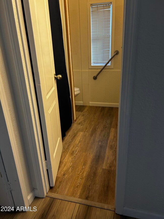 Building Photo - 16005 N 32nd St