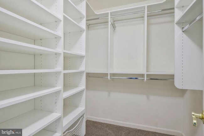 Building Photo - 5587 Governors Pond Cir