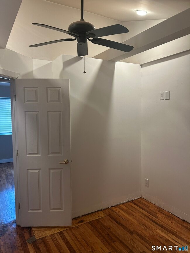 Building Photo - 26 Sunnydale Rd