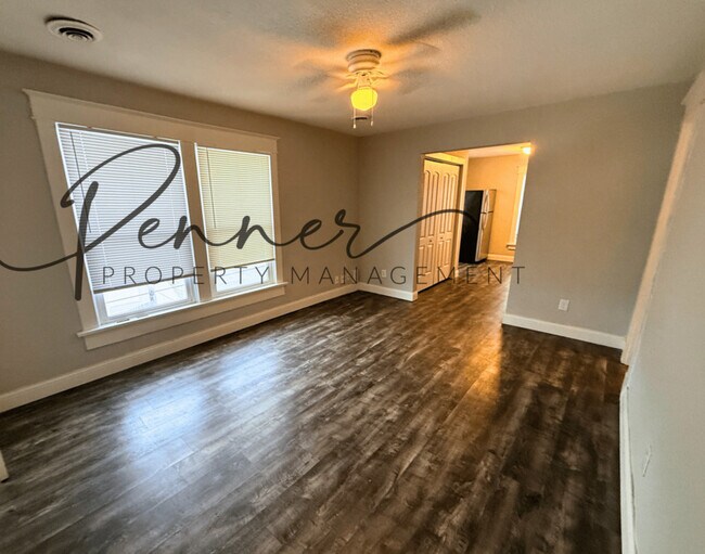 Building Photo - 133 S Lincoln St