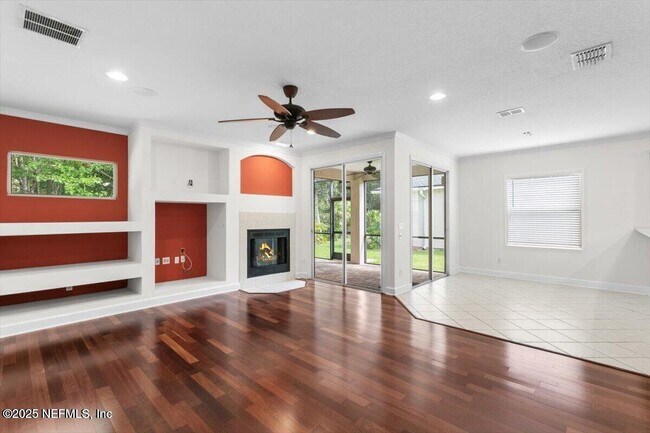 Building Photo - 336 Edge of Woods Rd