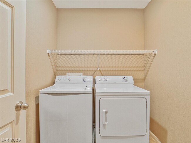 Building Photo - 1541 Sagrada Ct