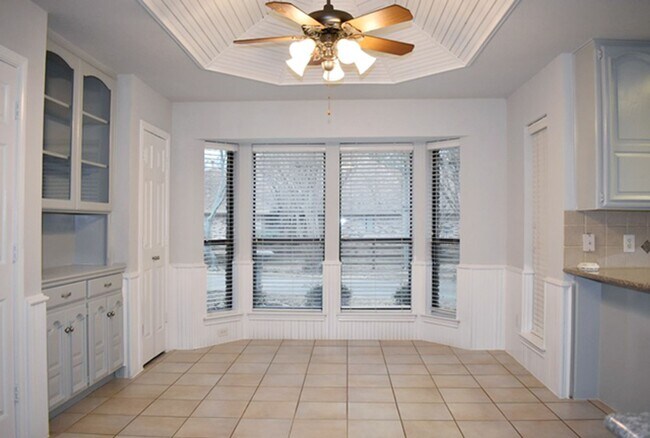 Building Photo - 850 Ginger Ct