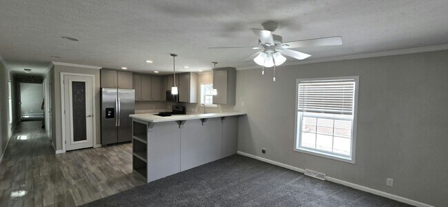 Building Photo - 52505 Willow Wood Ct