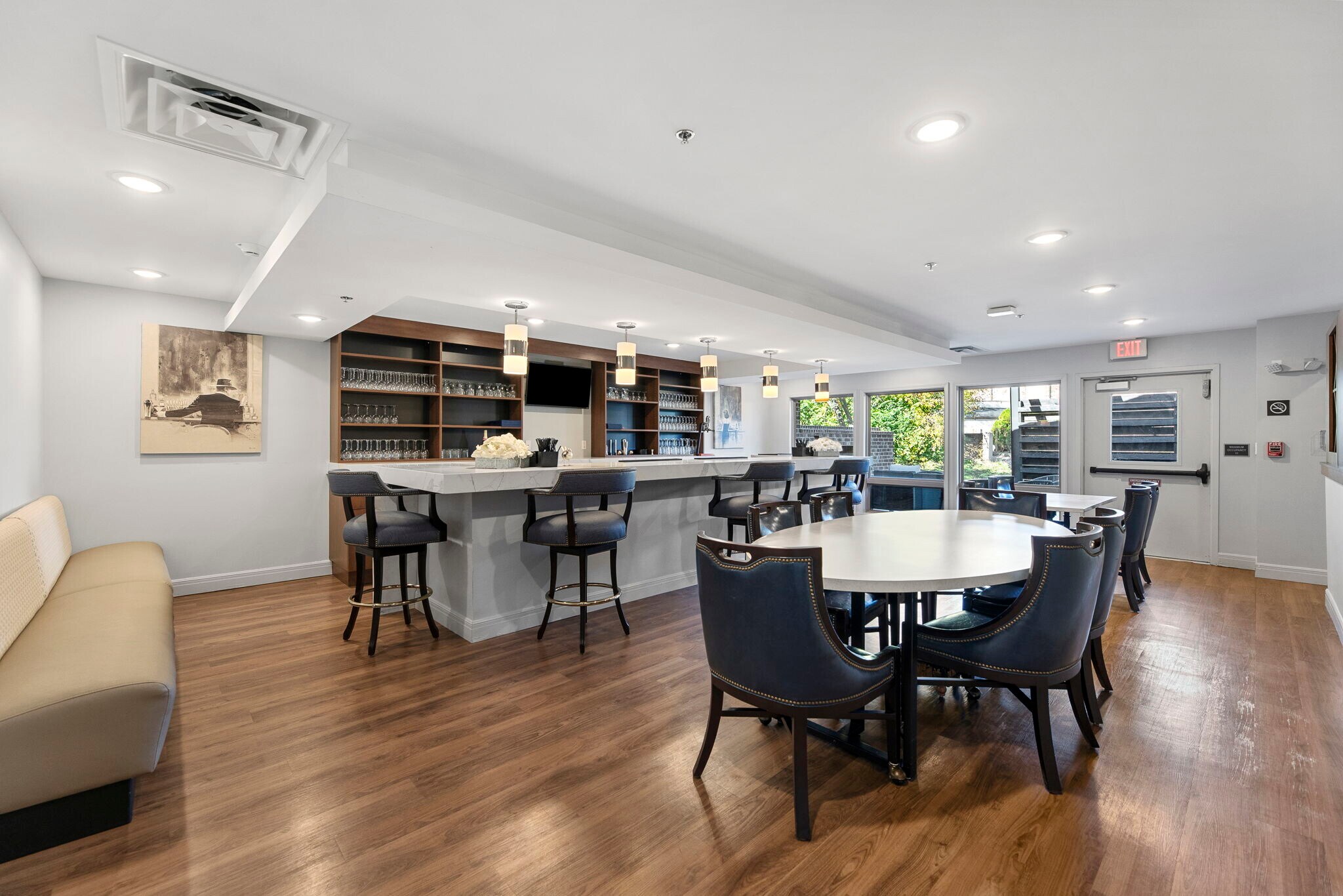 Building Photo - 2900 NE Kendallwood Pkwy