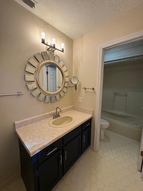 Building Photo - 1831 Huckleberry Dr