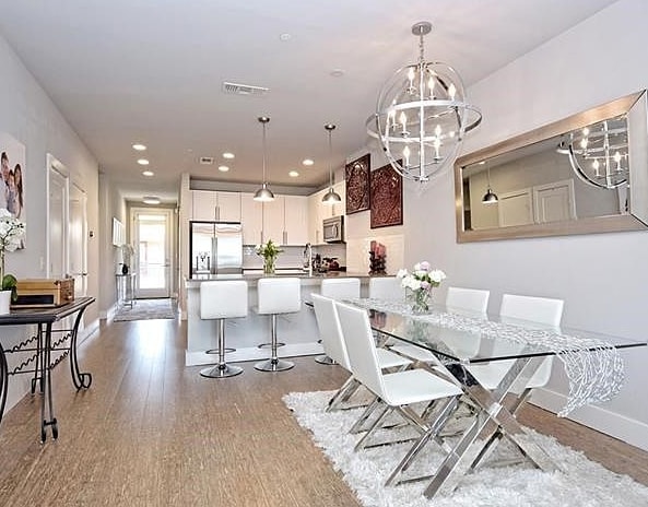 Primary Photo - 2801 Dulce Ln