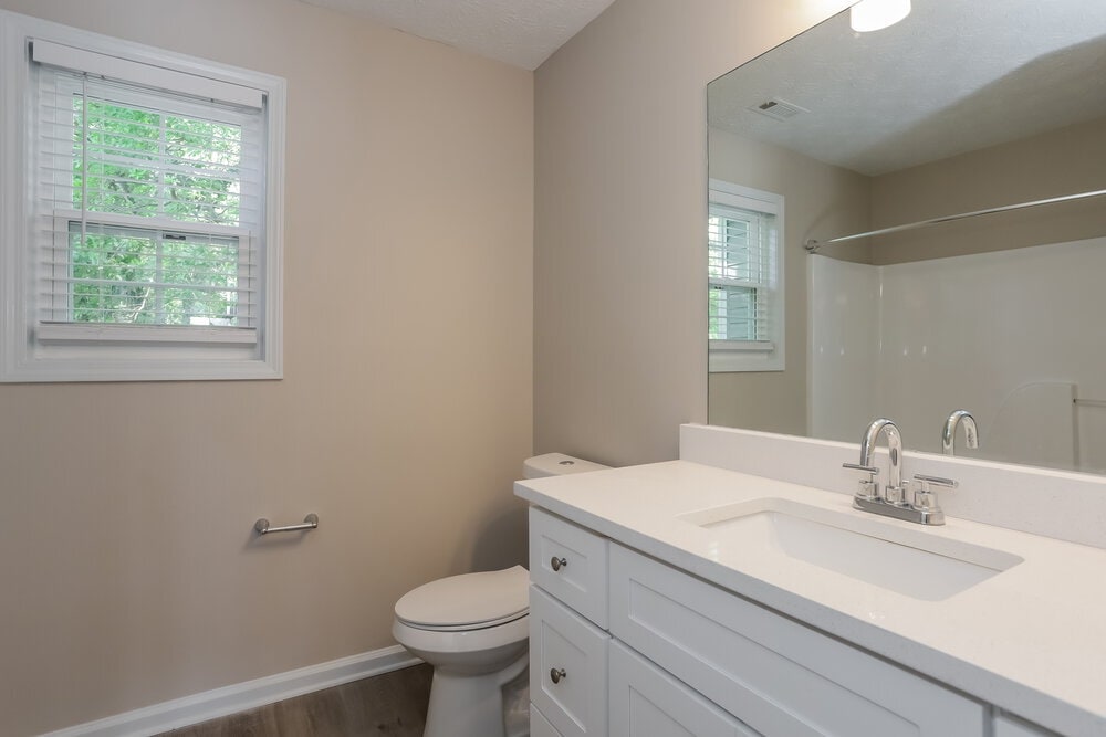 Building Photo - 2601 Branson Pl SW