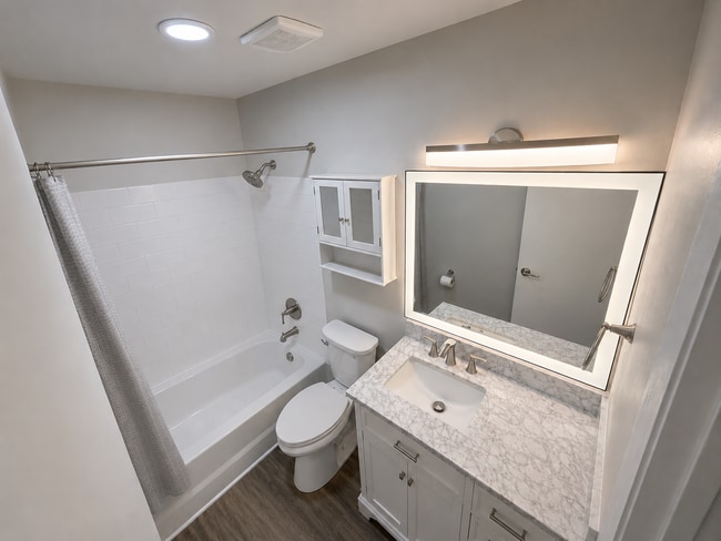 Building Photo - 649 Govenors Way