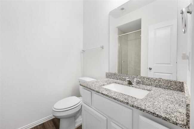 Building Photo - 29897 Dovetail Blf Ln